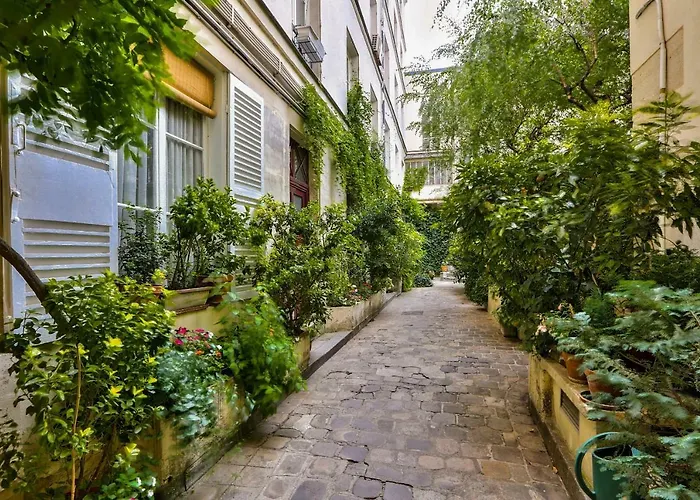 92 - Beautiful Apartment in Montorgueil